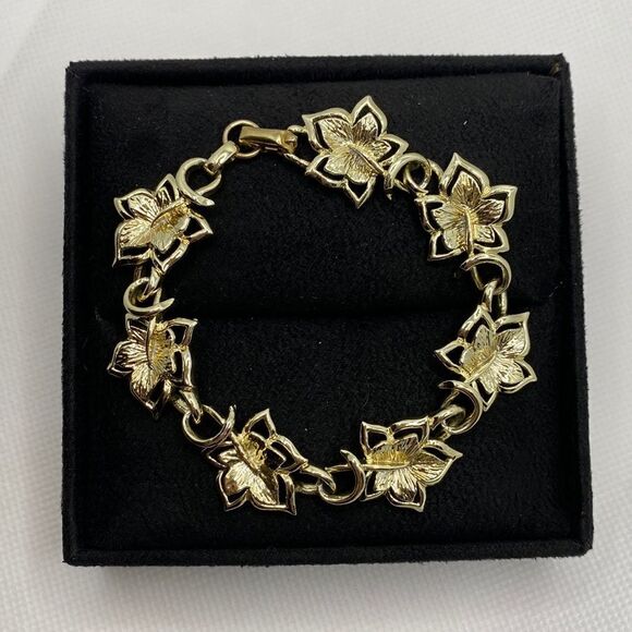 💛 Vintage Coro Gold Plated Leaf Bracelet - Picture 1 of 6